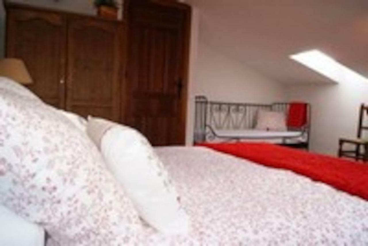 Casa Rural El Sauce. A 2,5 Km De Cuenca Capital Ноалес Экстерьер фото